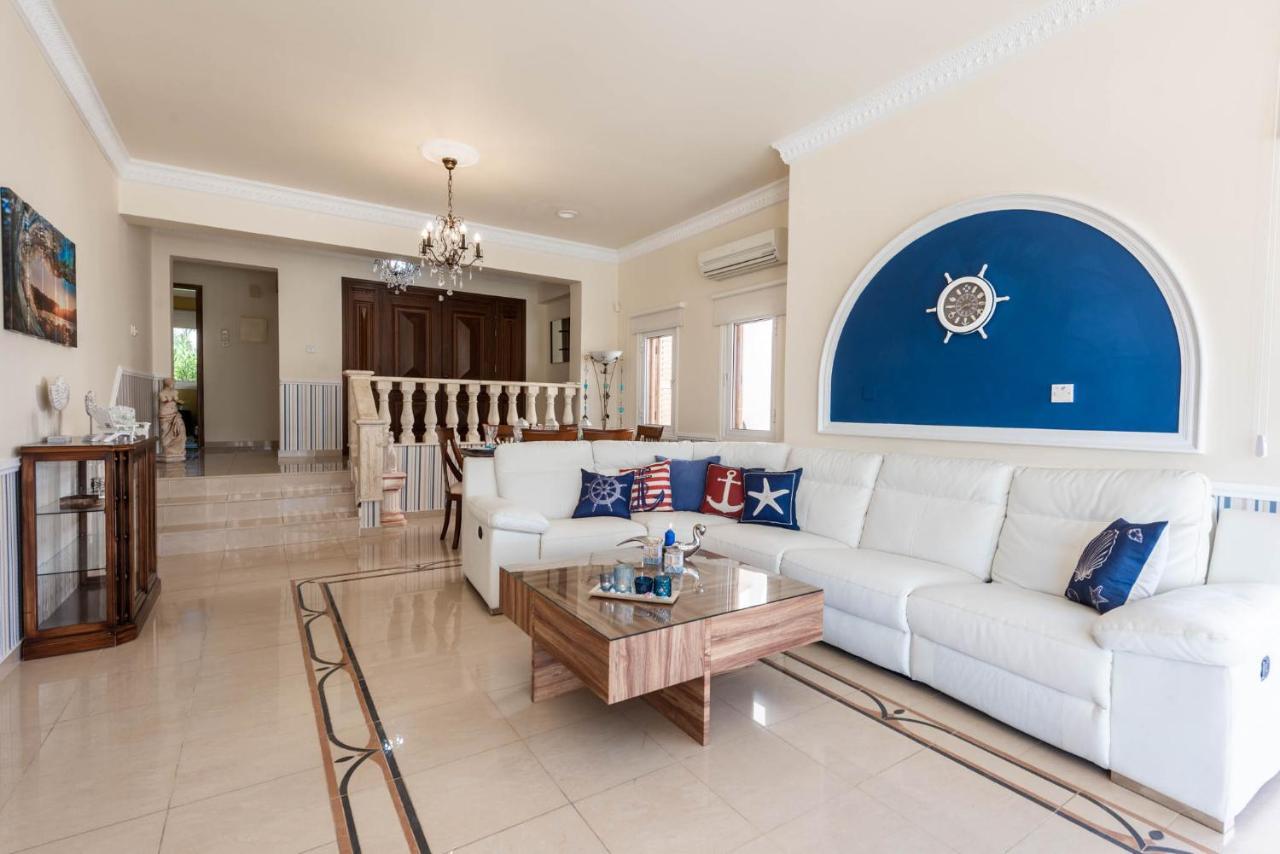 Tequila Sunrise By Ezoria Villas كورال باي المظهر الخارجي الصورة